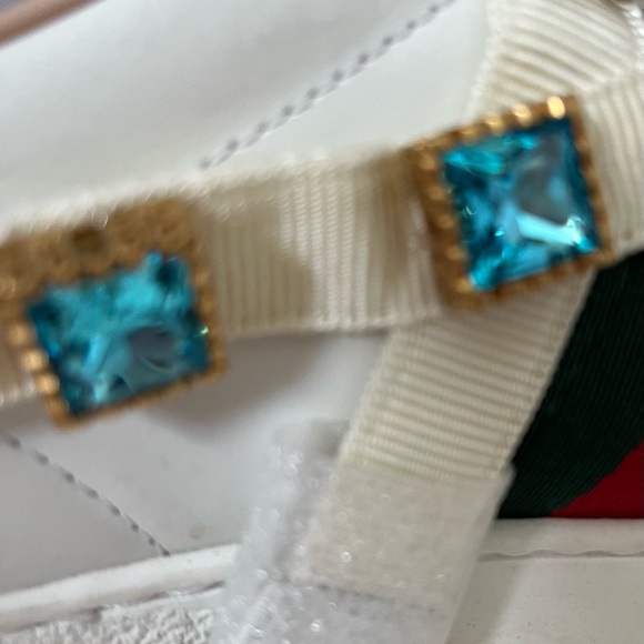 GUCCI New Jeweled Shoe Wraps- Never Used! - Picture 2 of 5